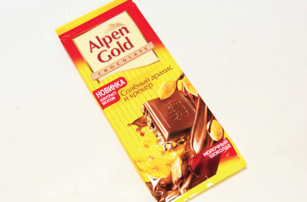 Alpen Gold (с соленым арахисом и крекером)